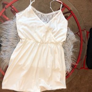 White romper with lace details